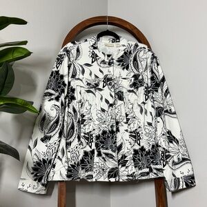 Chico's XXL White Black Floral Button Front Stretch Jacket